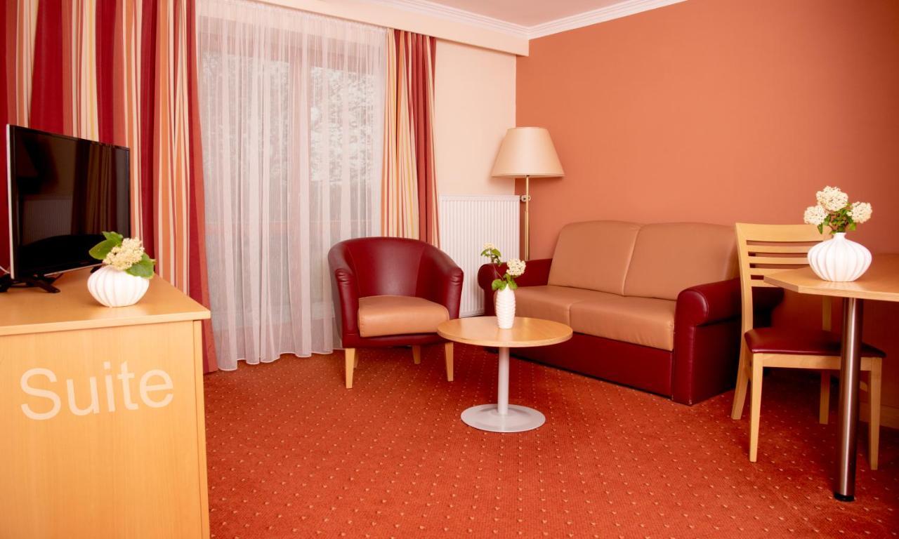 Anetseder Landhotel & Lofts Thyrnau Exterior photo